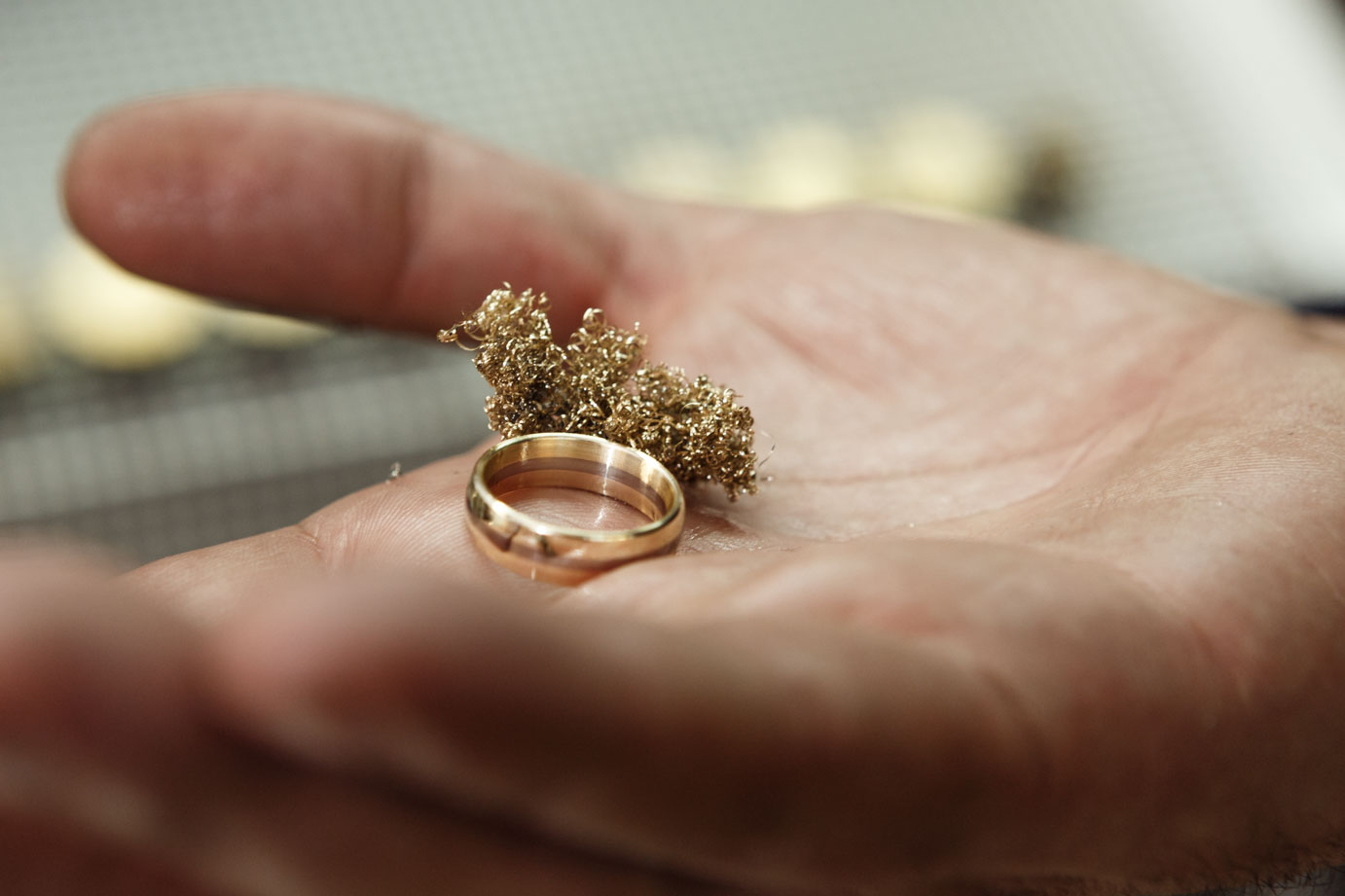 真円のフォルム